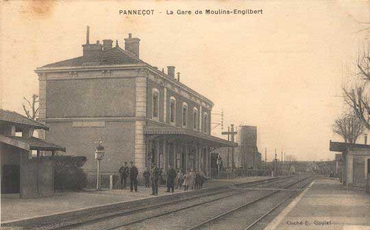 Gare de Moulins-Engilbert  Panneot (Limanton)